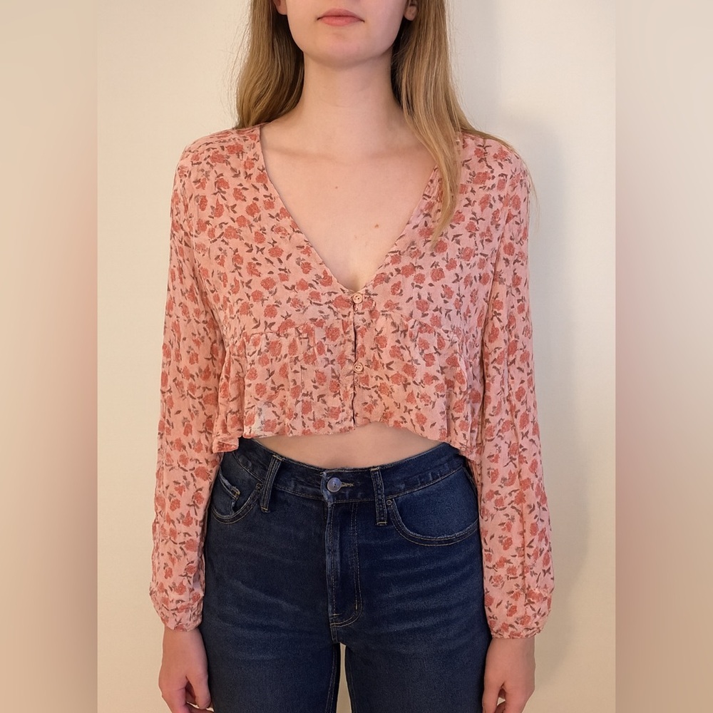 PacSun La Hearts Pink Flowy Button-Front Cropped Top Size Medium